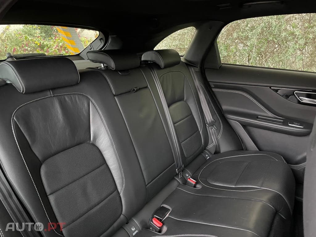 Jaguar F-Pace 2.0 i4D R-Sport Aut.