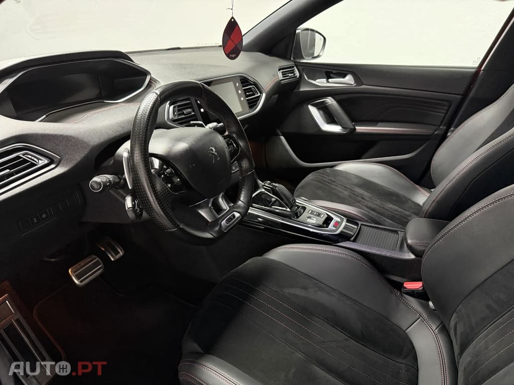 Peugeot 308 BlueHDi FAP 130 EAT8 Stop & Start GT