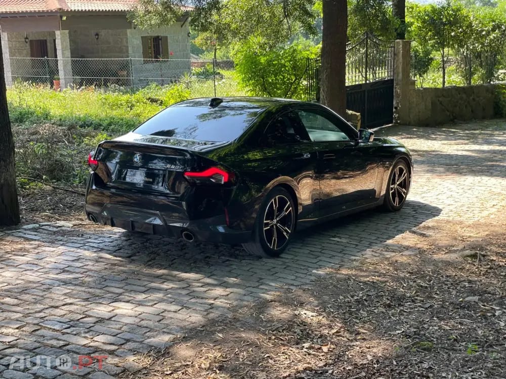 BMW 220 i Coupe Pack M Auto