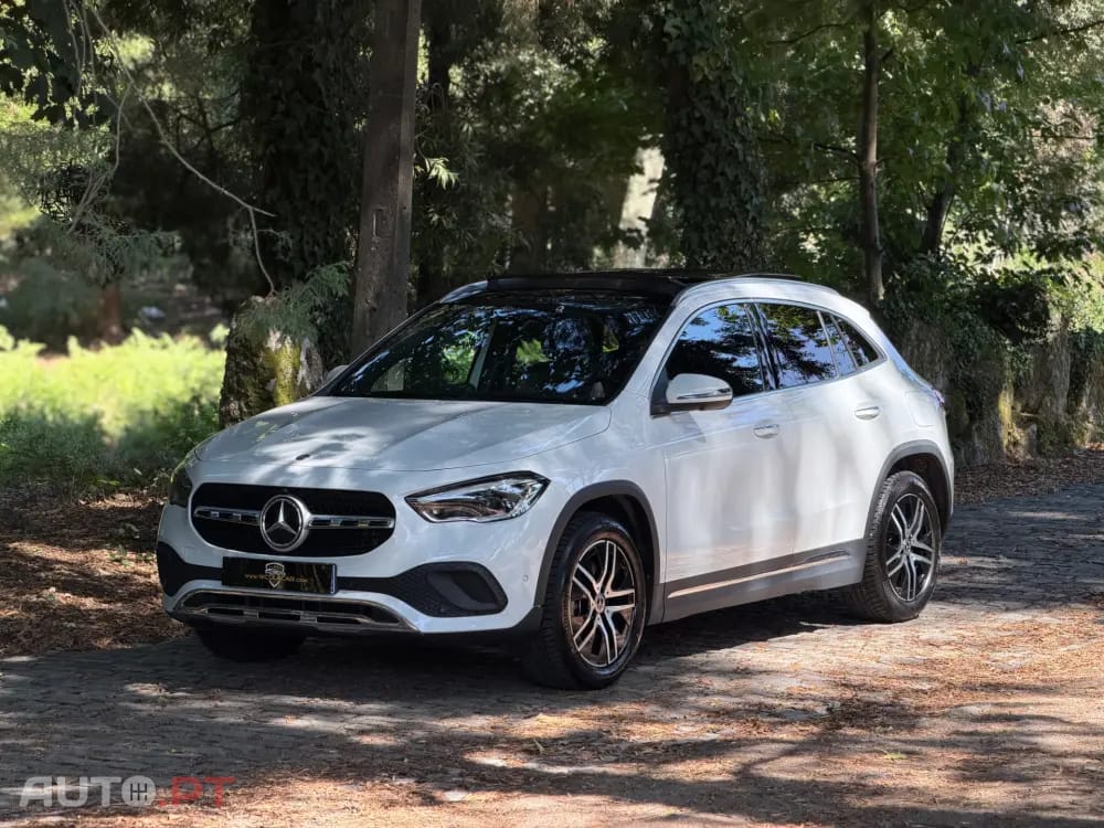 Mercedes-Benz GLA 250 e 8G-DCT Special Edition