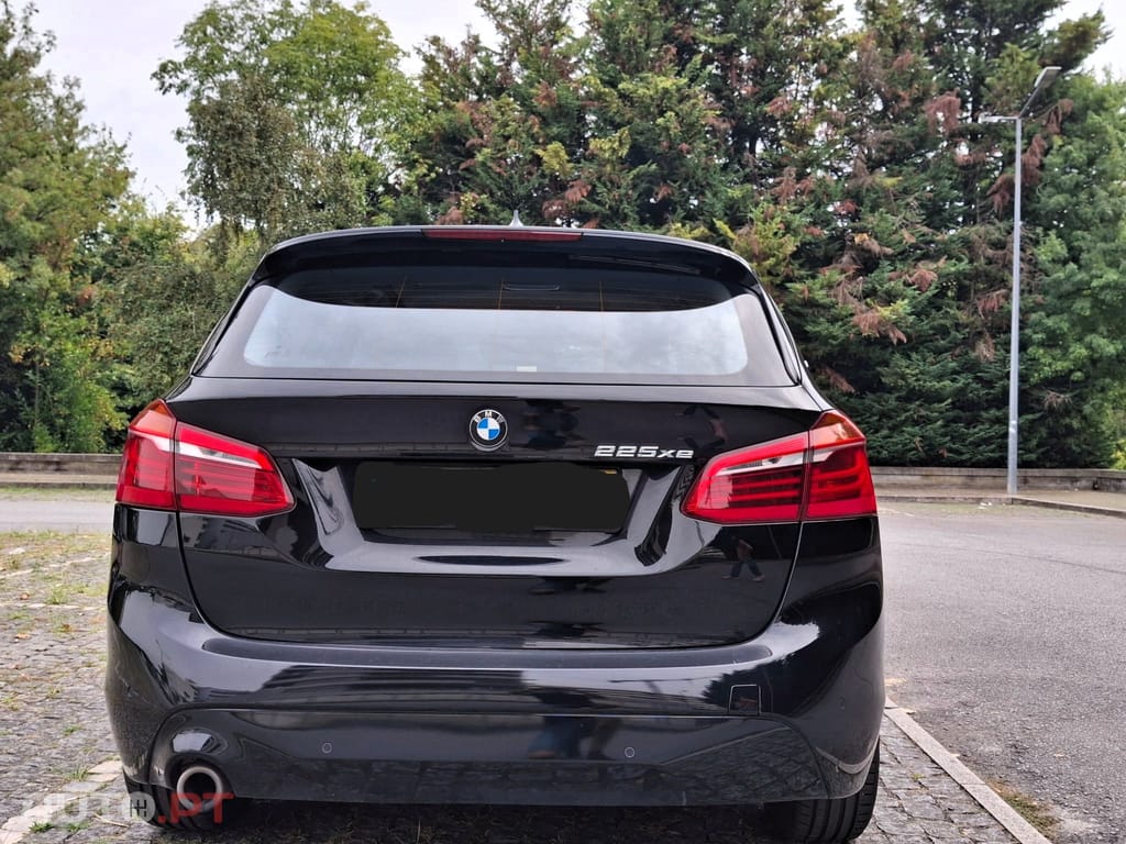 BMW 225 XE