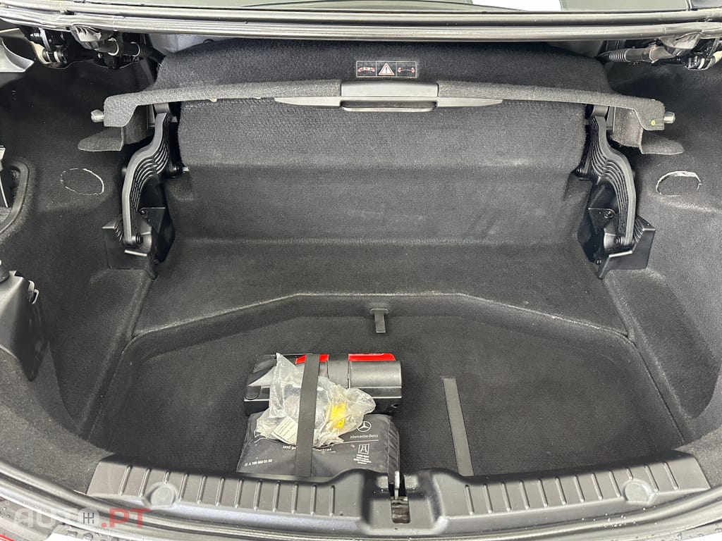 Mercedes-Benz SLK 250 BlueEFFICIENCY 7G-TRONIC Edition 1
