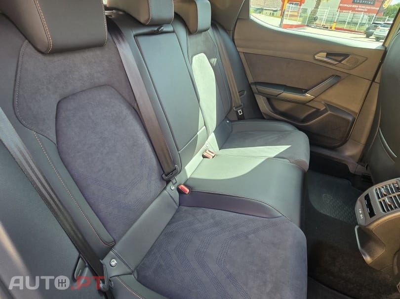 Cupra Leon 1.5 eTSI MID DSG