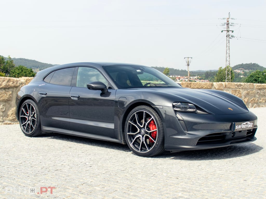 Porsche Taycan 4S Black Edition
