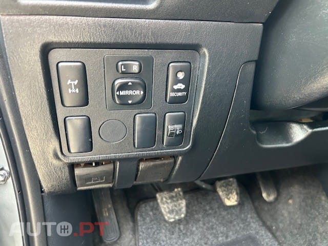 Toyota Hilux 4x4 2.5D-4D