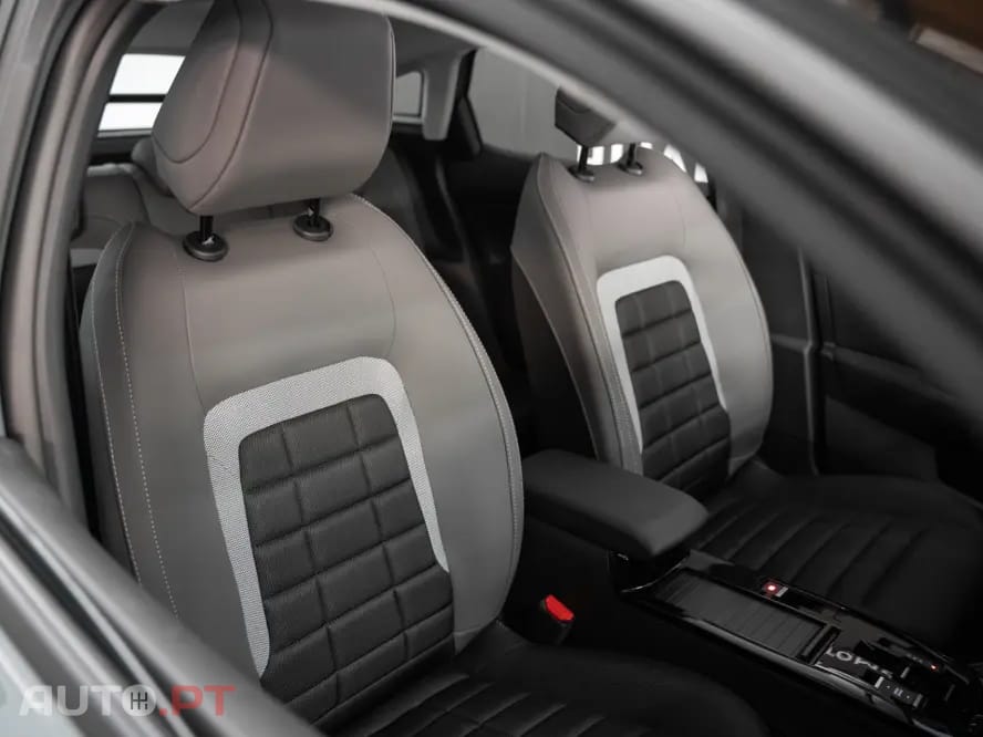Citroen C4 1.2 Hybrid Plus e-DSC6