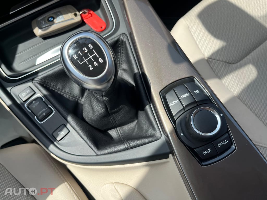 BMW 320 d EfficientDynamics Line Modern