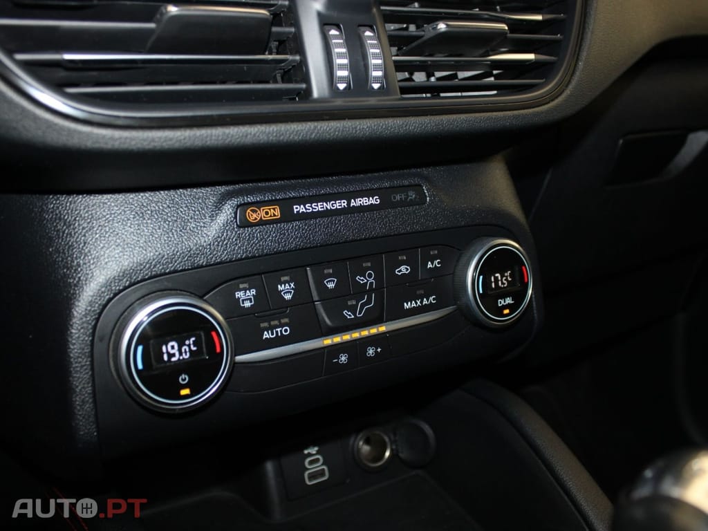 Ford Kuga 1.5 ECOBOOST ST LINE