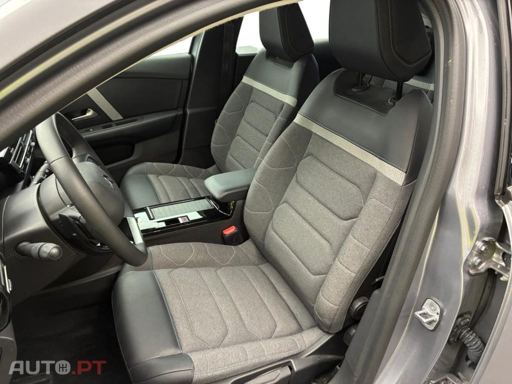 Citroen C4 1.2 PureTech Feel Pack EAT8