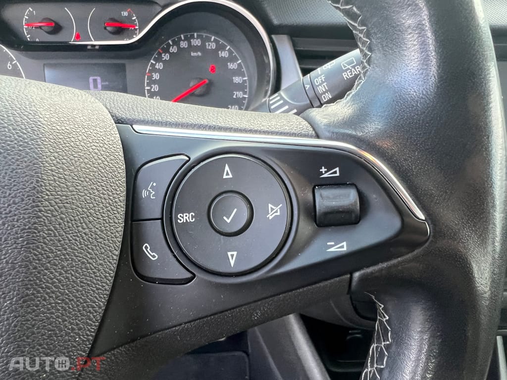 Opel Crossland X 1.2 Inovação