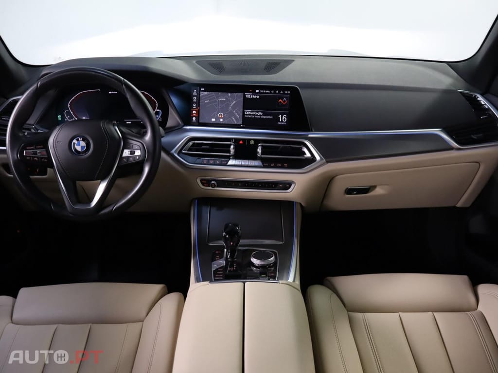 BMW X5 xDrive45e Auto
