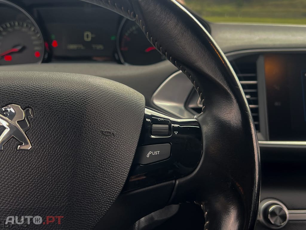 Peugeot 308 1.5 Style BLUEHDI