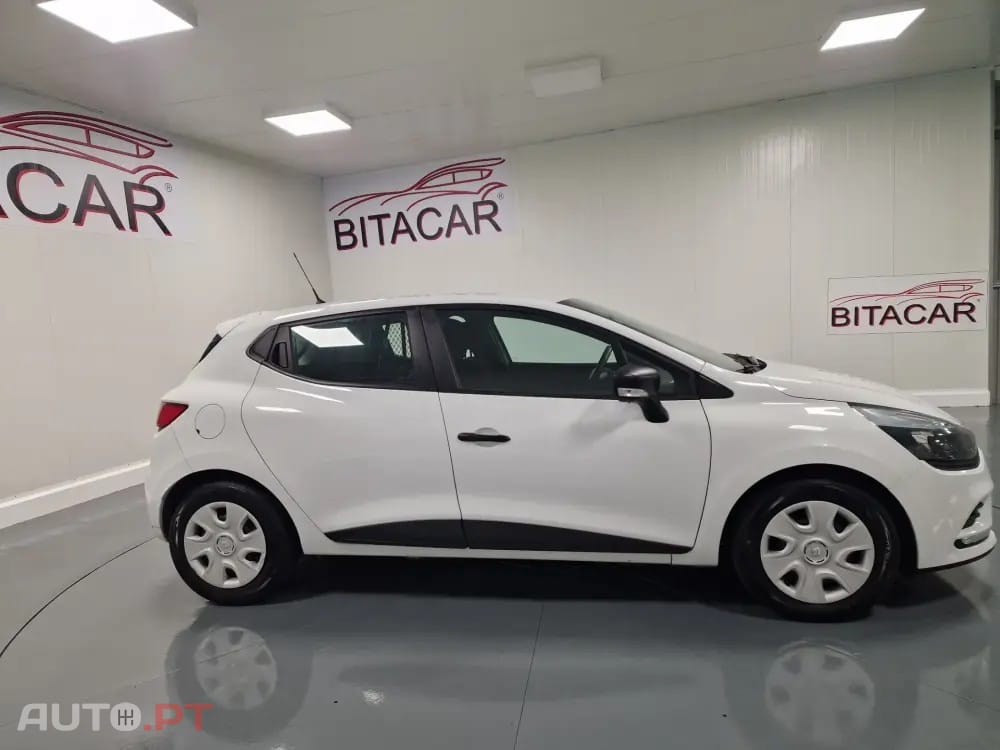 Renault Clio SOCIETE 1.5 DCI ZEN IVA DEDUTIVEL