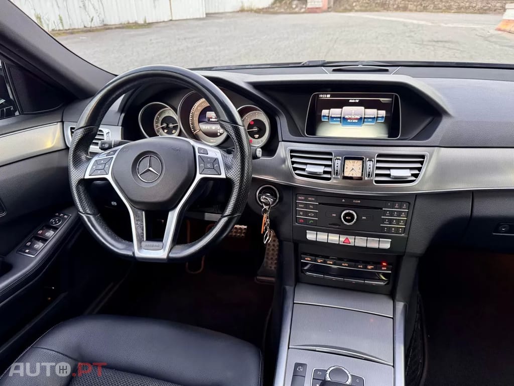 Mercedes-Benz E 250 BlueTEC Avantgarde Auto.