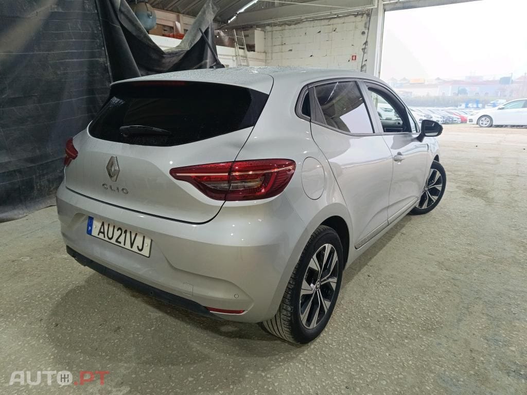 Renault Clio 1.0 TCe Limited Bi-Fuel