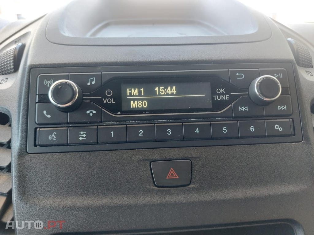 Ford Transit Connect 1.5 TDCI  200 L2 Trend  -  IVA Dedutível