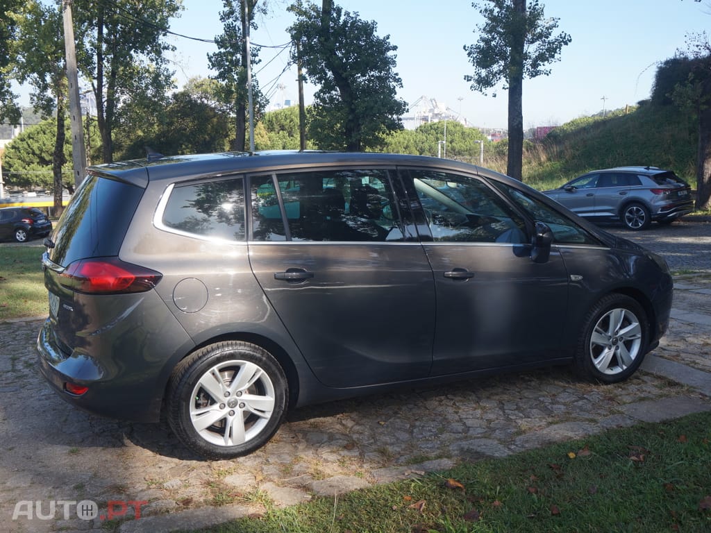 Opel Zafira Cosmo 1.6 CDTI