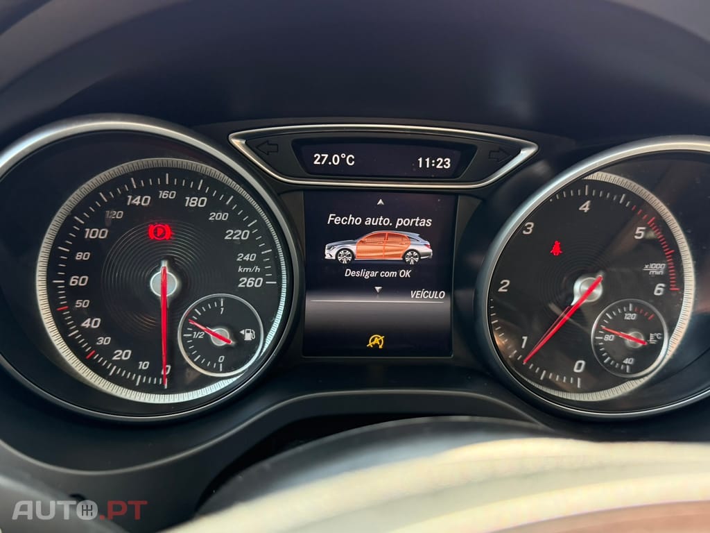 Mercedes-Benz CLA 180 d Shooting Brake Urban