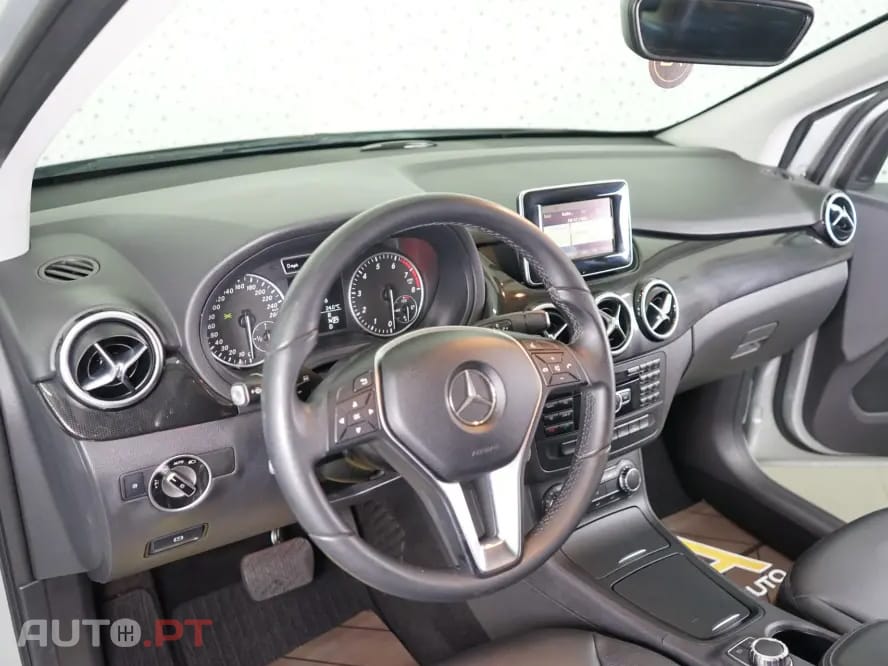 Mercedes-Benz B 180 Style Aut.
