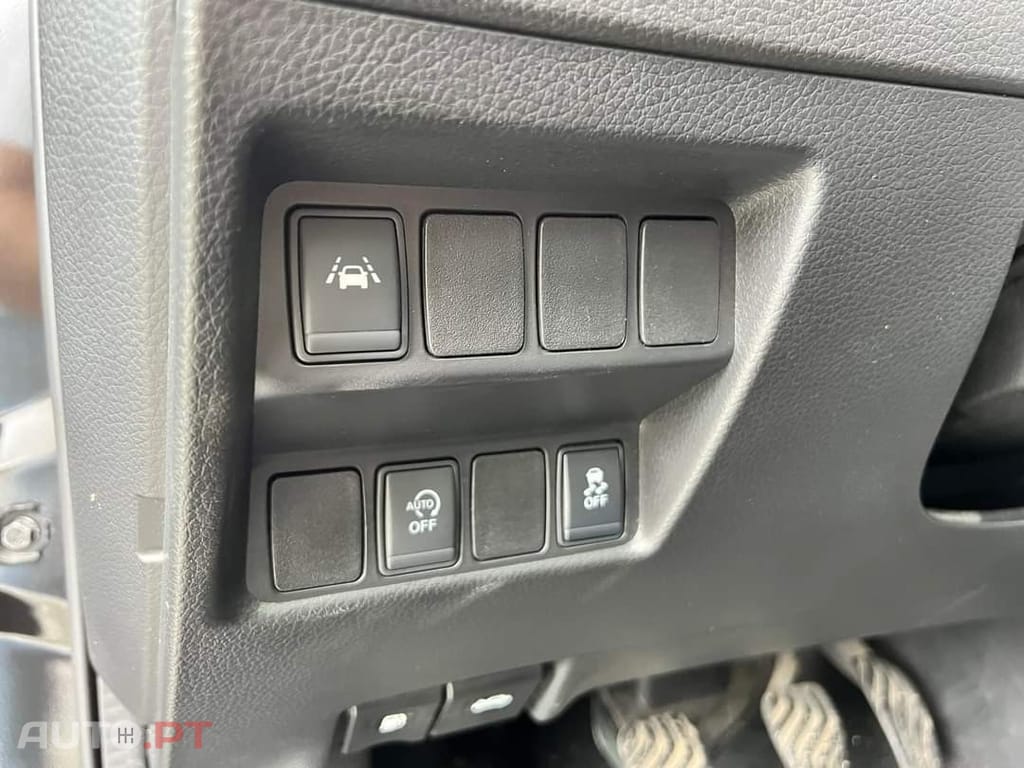 Nissan Qashqai 1.5 dCi Tekna Premium Pele