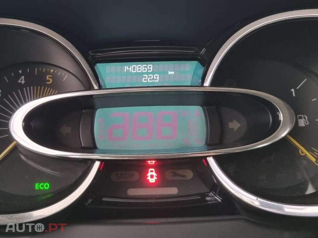 Renault Clio 1.5 dCi Luxe EDC