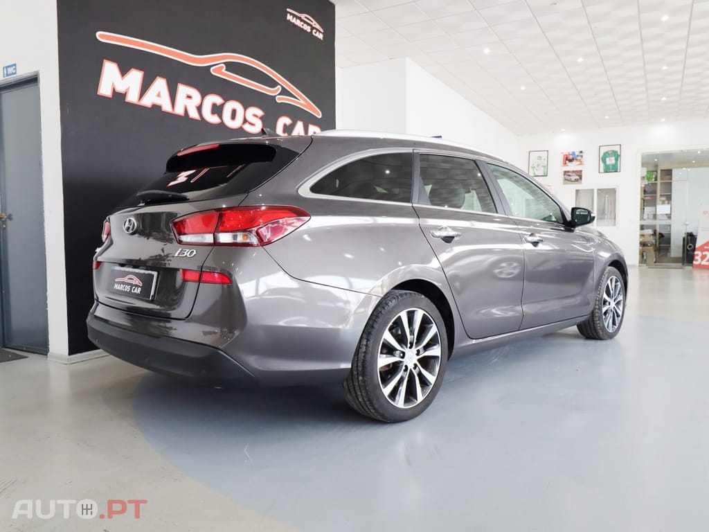 Hyundai i30 1.6 CRDi Blue Comfort+Navi