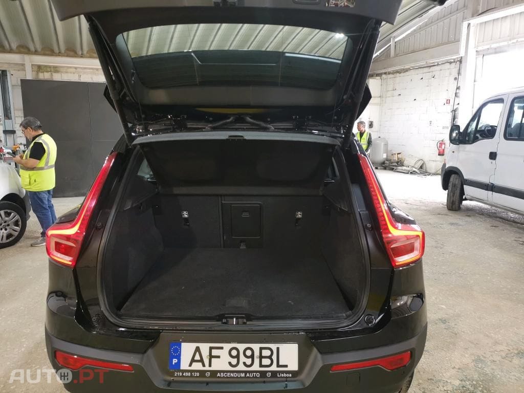 Volvo XC40 1.5 T2 R-Design Geartronic