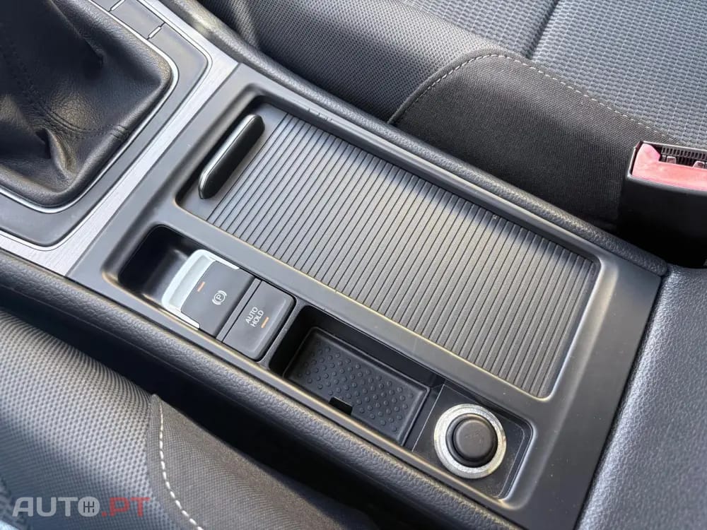 Volkswagen Golf 1.0 TSI Trendline