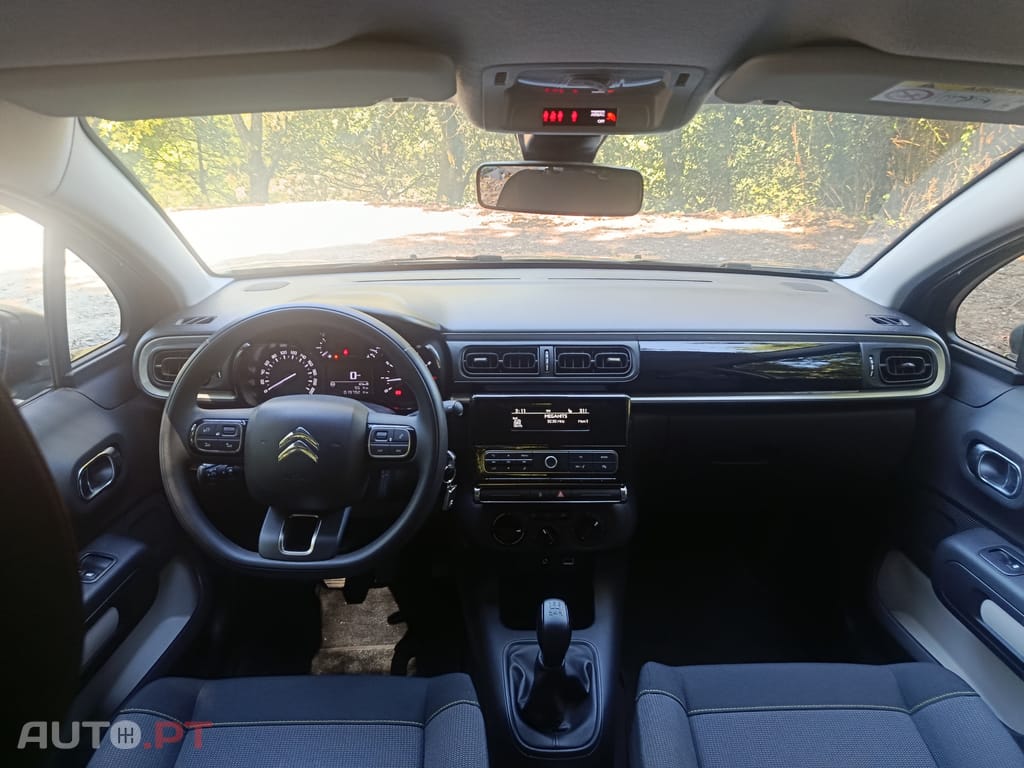 Citroen C3 PureTech attraction