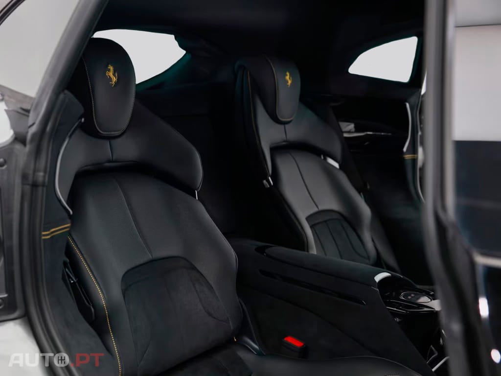 Ferrari Purosangue ND