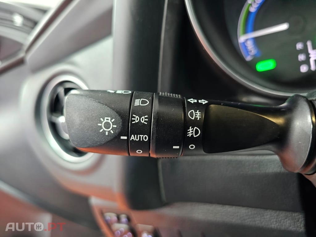 Toyota Auris Hybrid 1.8 HSD Exclusive