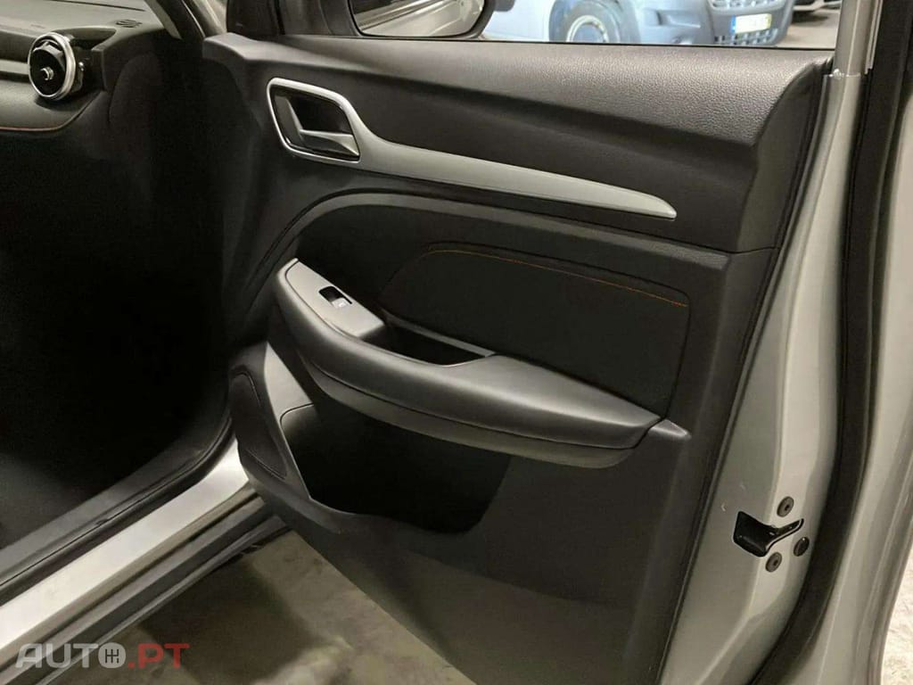 MG ZS Luxury Battery 72 kWh