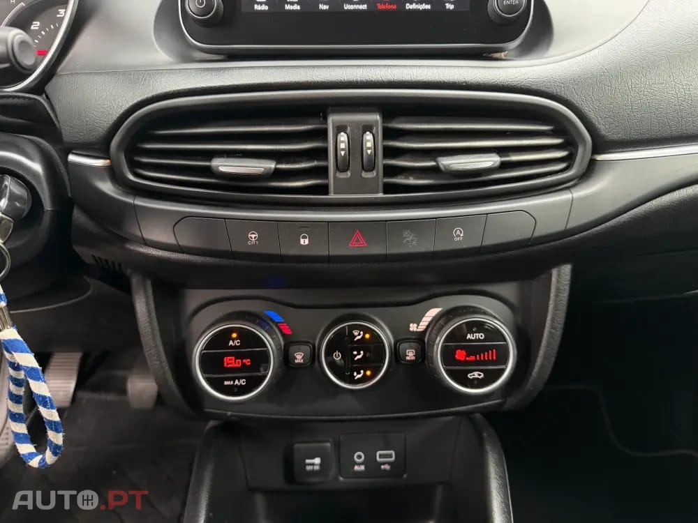 Fiat Tipo 1.3 M-Jet Lounge