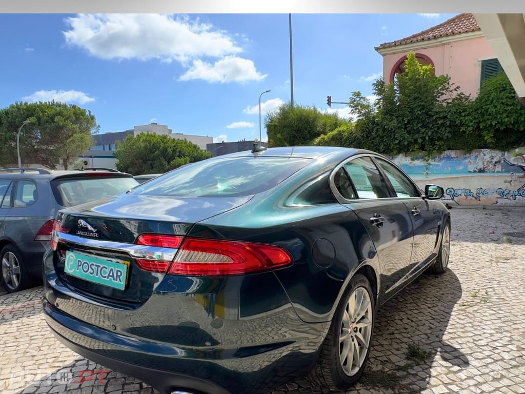 Jaguar XF 2.2 D Luxury