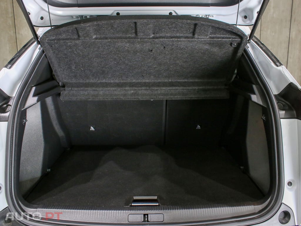 Peugeot 2008 1.2 PureTech Allure