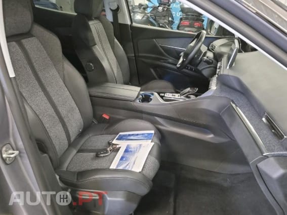 Peugeot 3008 PureTech 130 Stop & Start EAT6 Allure