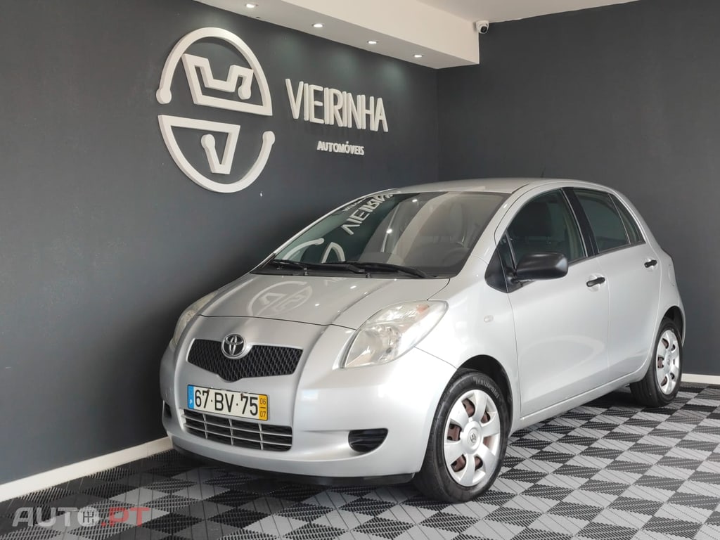 Toyota Yaris 1.0 VVT-i