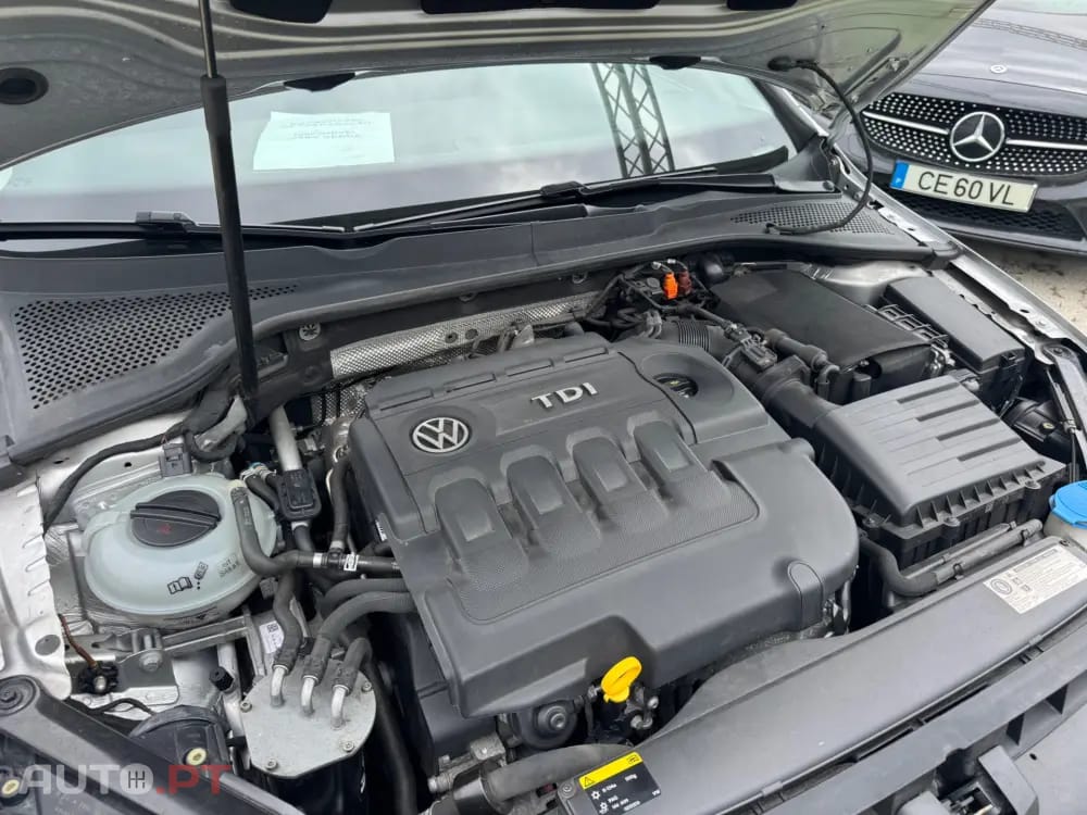 Volkswagen Golf Variant 1.6 TDi Highline DSG