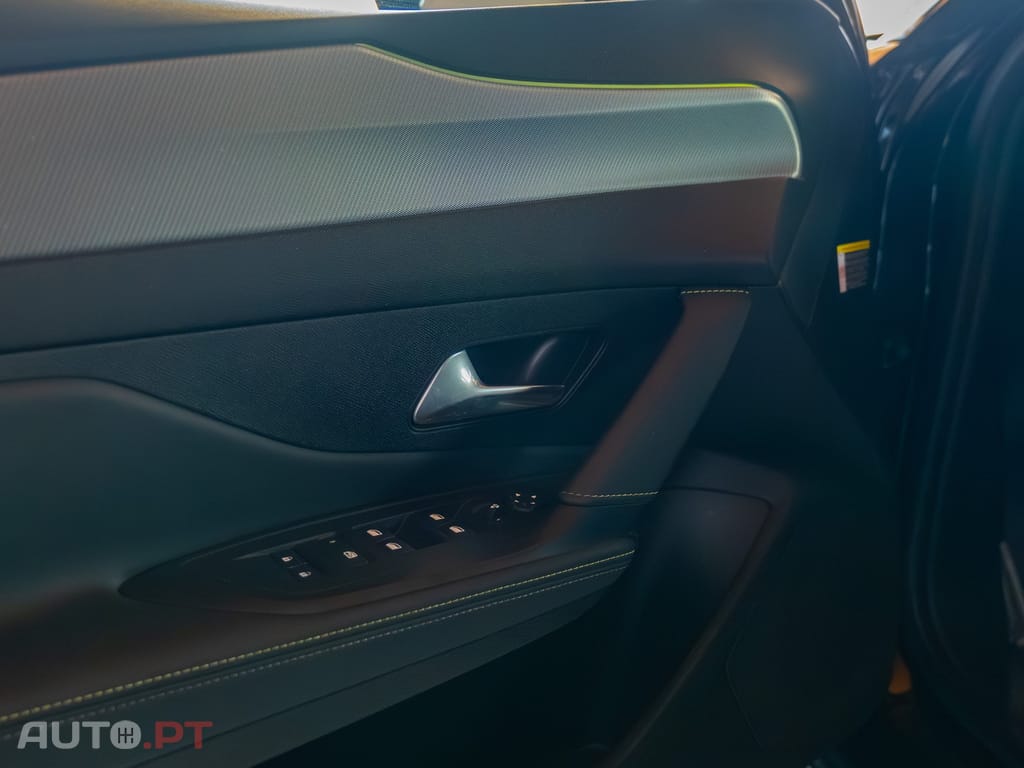 Peugeot 308 SW PureTech 130 EAT8 GT
