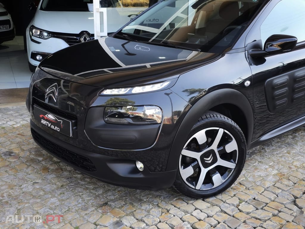 Citroen C4 Cactus 1.6 BlueHDi Feel J17