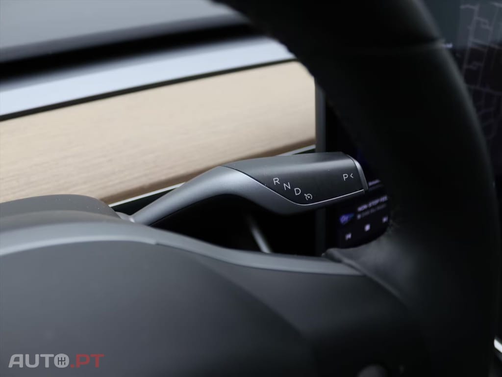 Tesla Model 3 I.V.A DEDUTIVEL Standard RWD Plus 