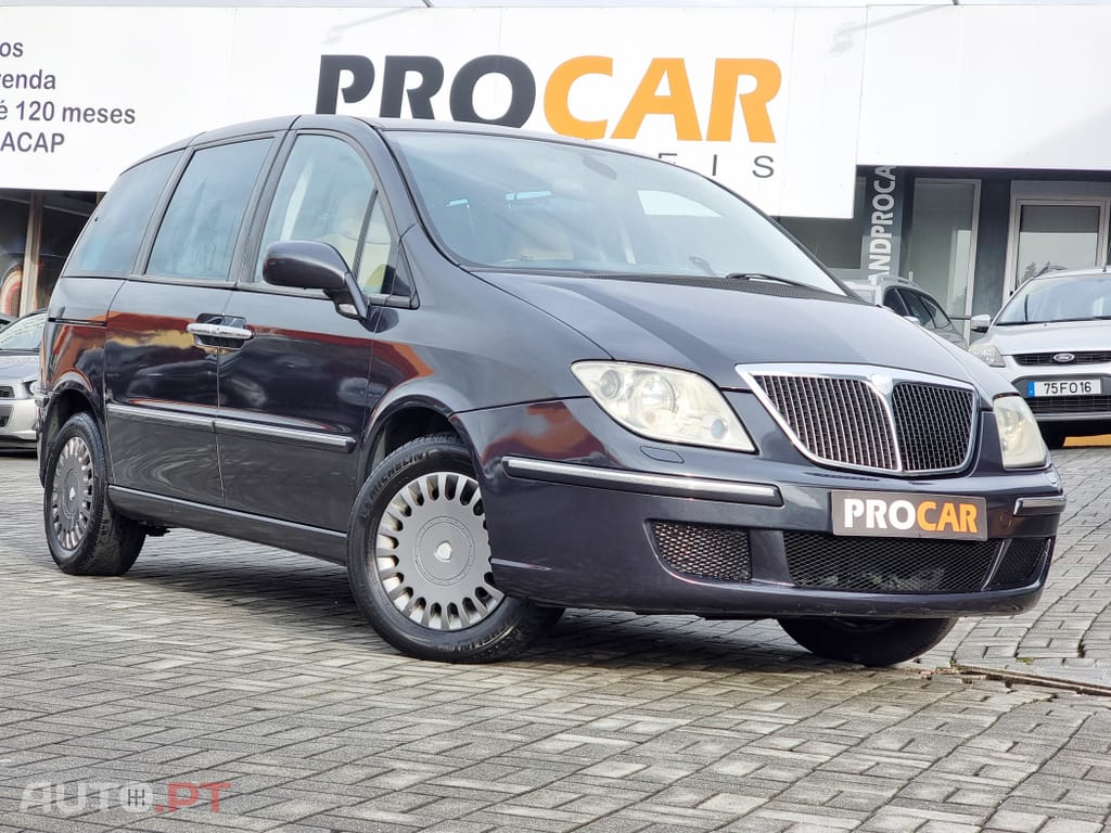 Lancia Phedra 2.2 JTD