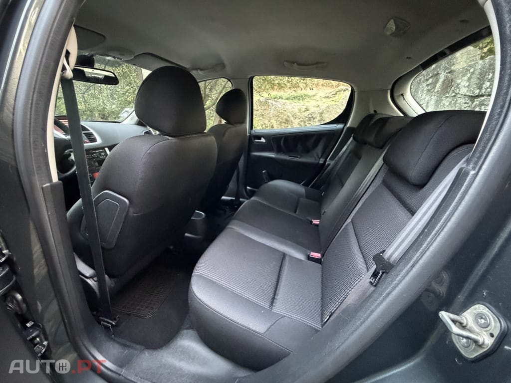 Peugeot 207 1.4 HDi Allure