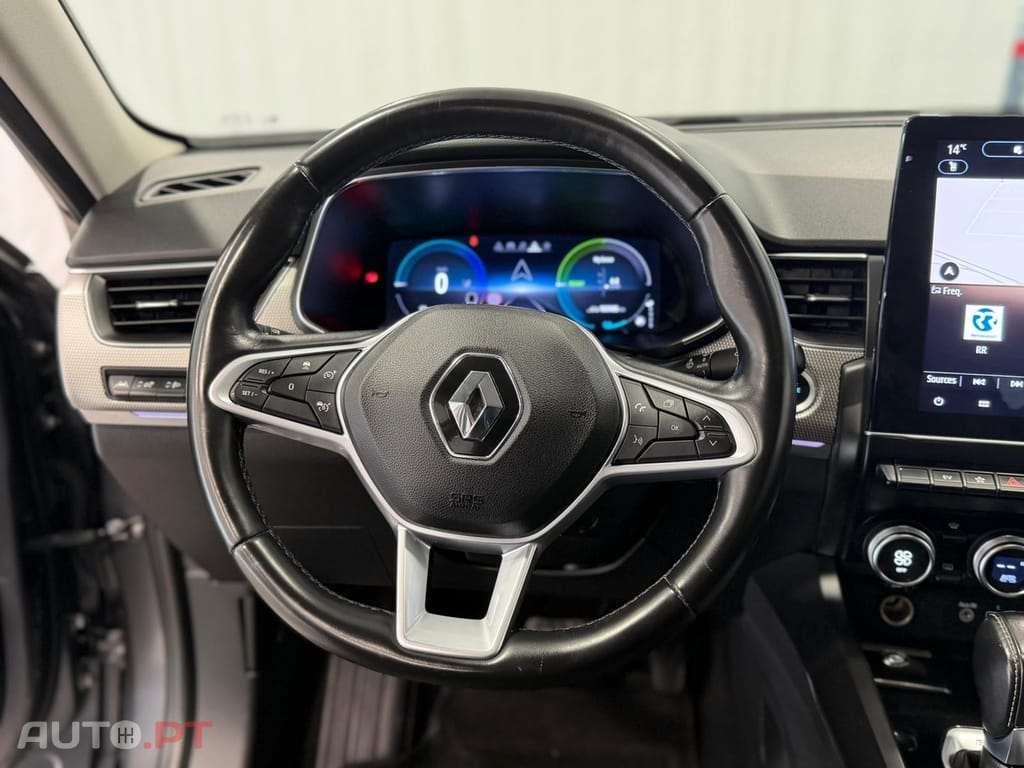 Renault Arkana 1.6 E-Tech Intens