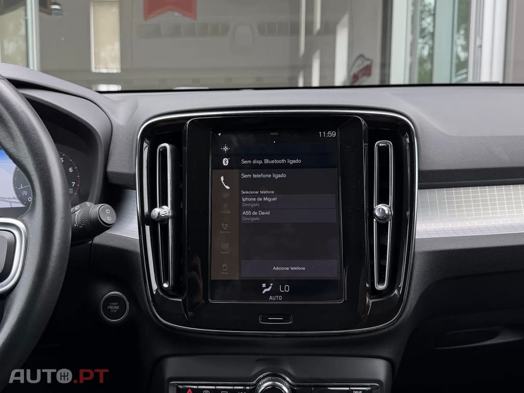 Volvo XC40 1.5 T3 Momentum Plus