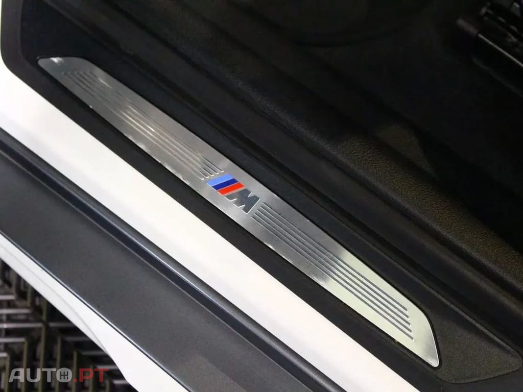BMW X2 16 d sDrive Auto Pack M