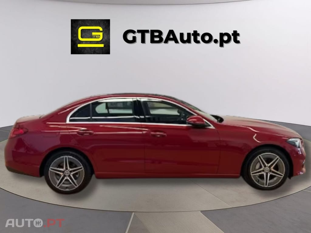 Mercedes-Benz C 300 I.V.A DEDUTIVEL de AMG