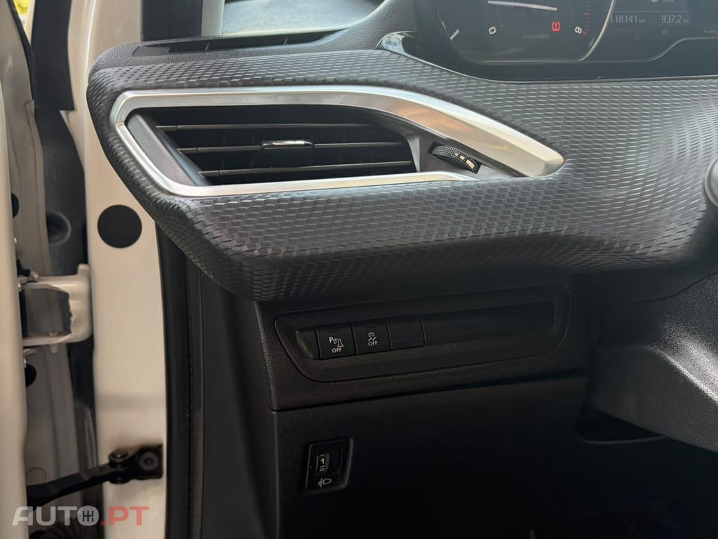 Peugeot 208 1.6 BlueHDi Allure