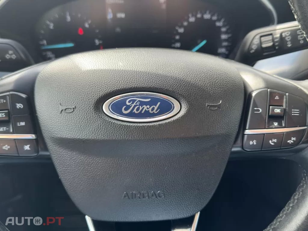Ford Focus SW 1.5 TDCi EcoBlue Titanium
