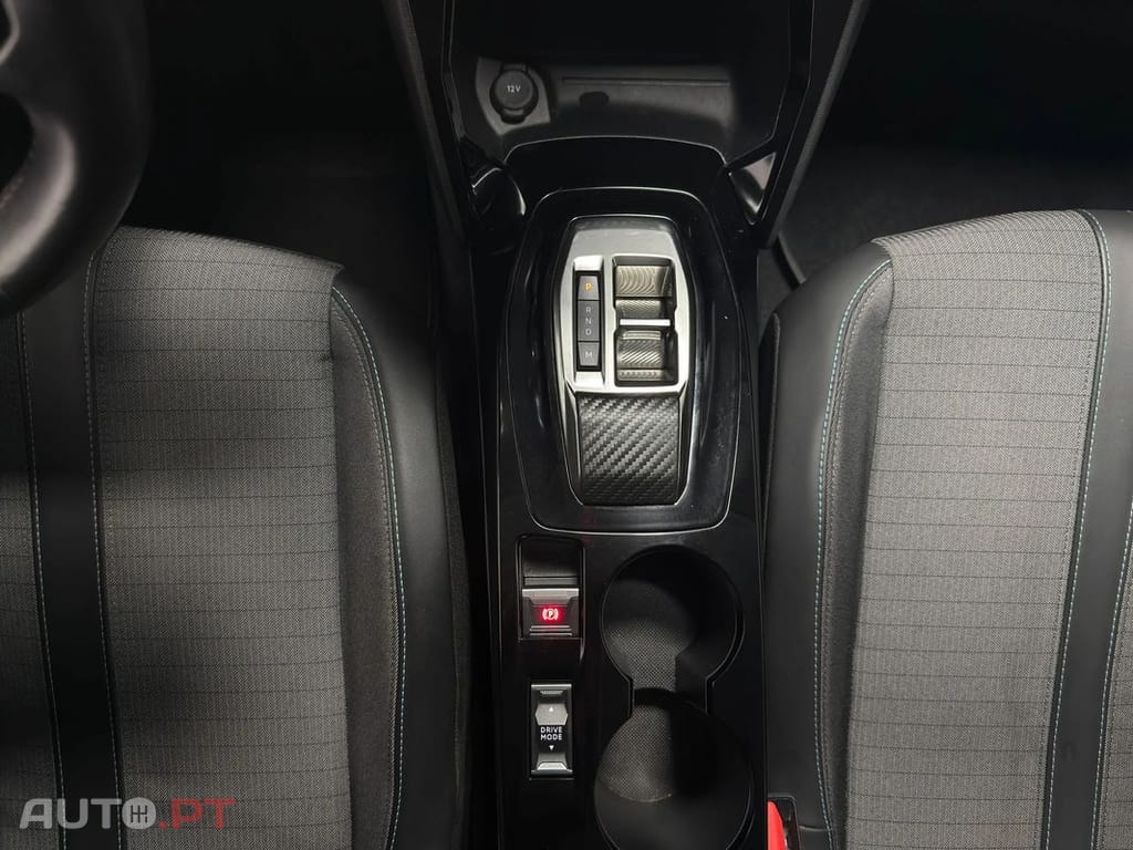 Peugeot 208 1.2 PureTech Allure EAT8